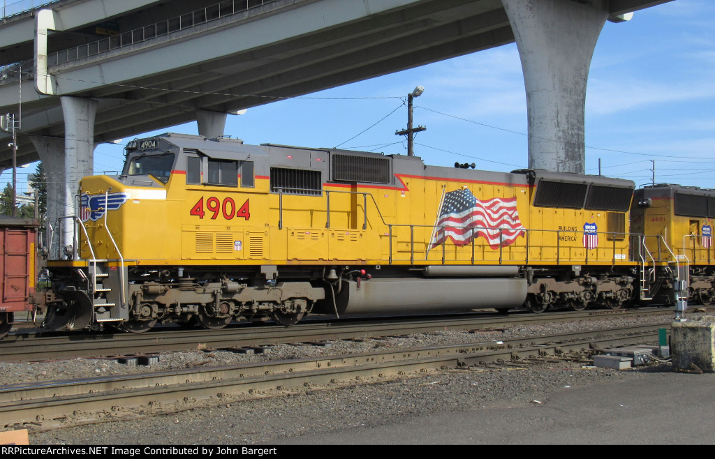 UP 4904 SD70M